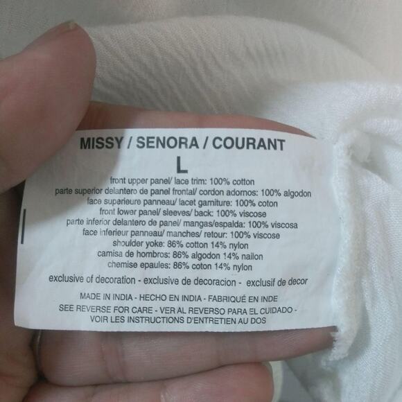 Flutter & Kick Maternity White Button Down Boho Size L - Picture 6 of 6